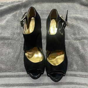 Nine West black heels